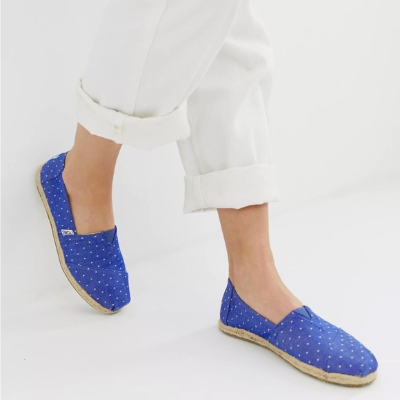 NIB TOMS Classic shoes - Picture 2 of 9